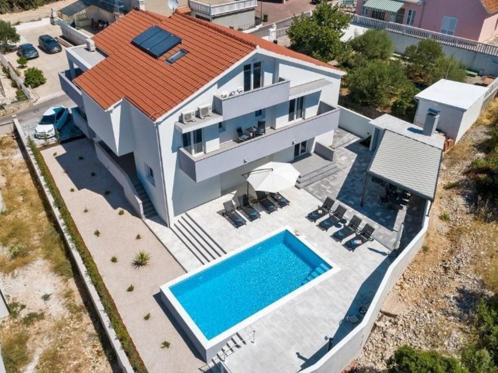 Prodej vily 349 m²