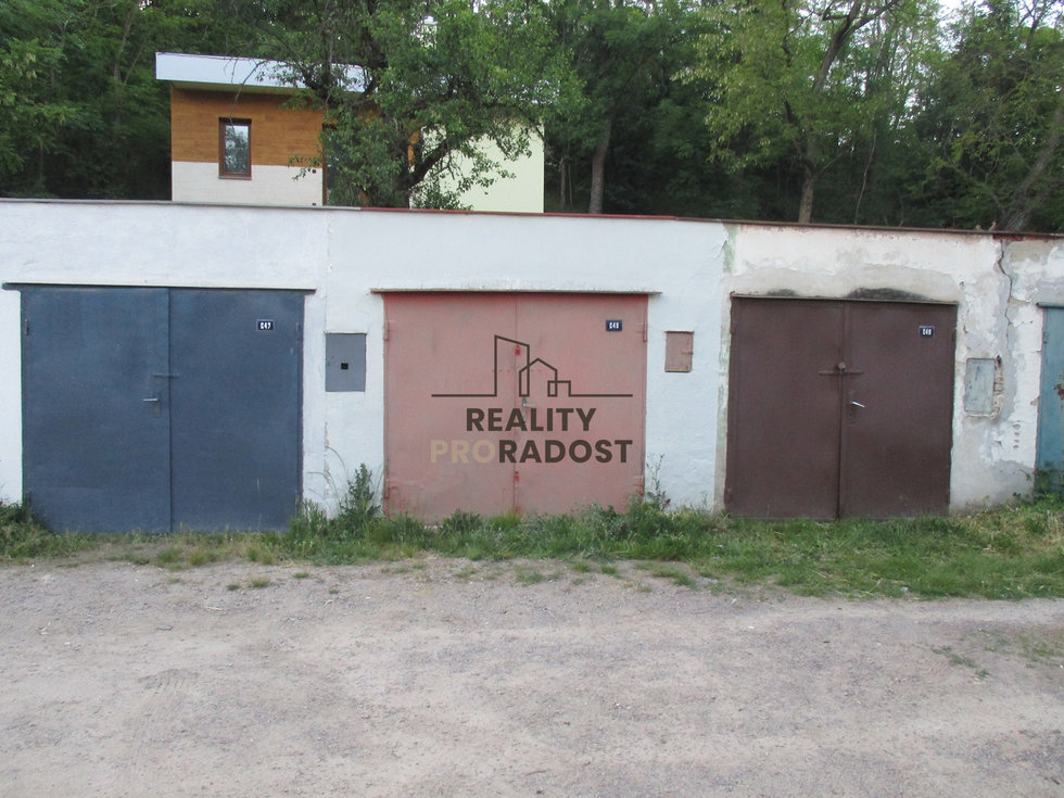 Pronájem garáže 16 m², Znojmo