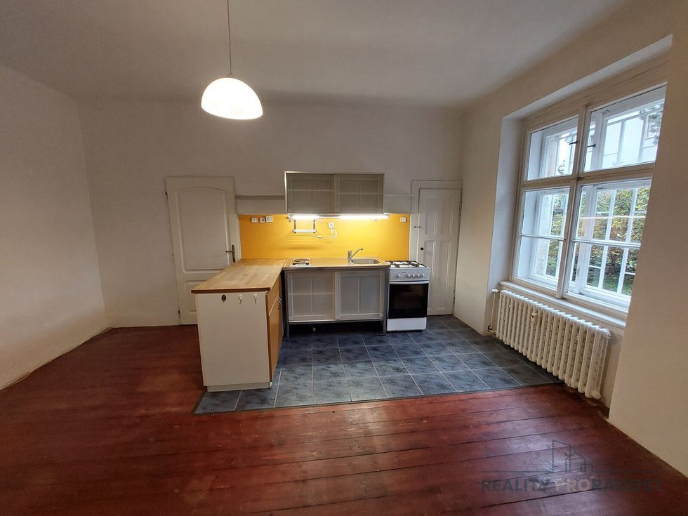 Pronájem bytu 2+1 75 m², Praha