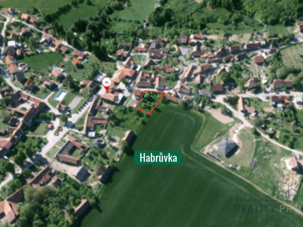 Prodej stavební parcely 978 m², Habrůvka