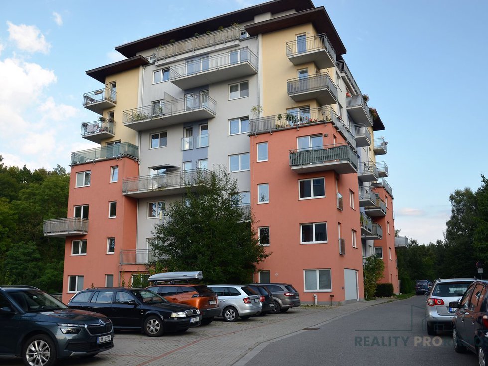 Pronájem bytu 1+kk, garsoniery 31 m², Jihlava