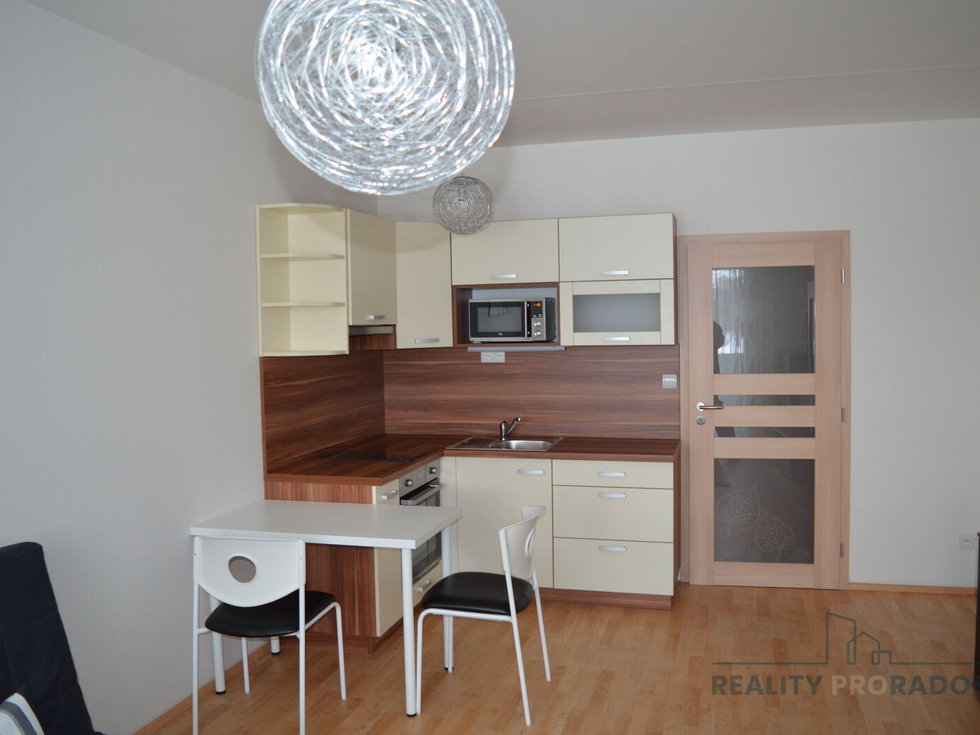 Pronájem bytu 1+kk, garsoniery 31 m², Velká Bíteš