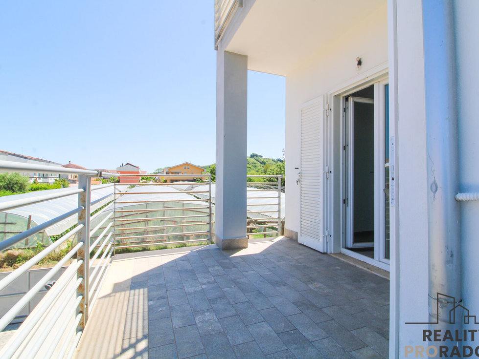 Prodej bytu 3+kk 71 m²