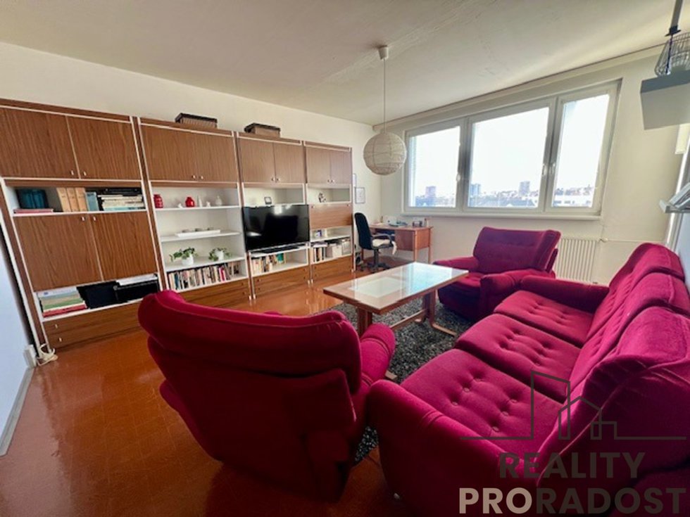 Prodej bytu 3+1 68 m², Hodonín