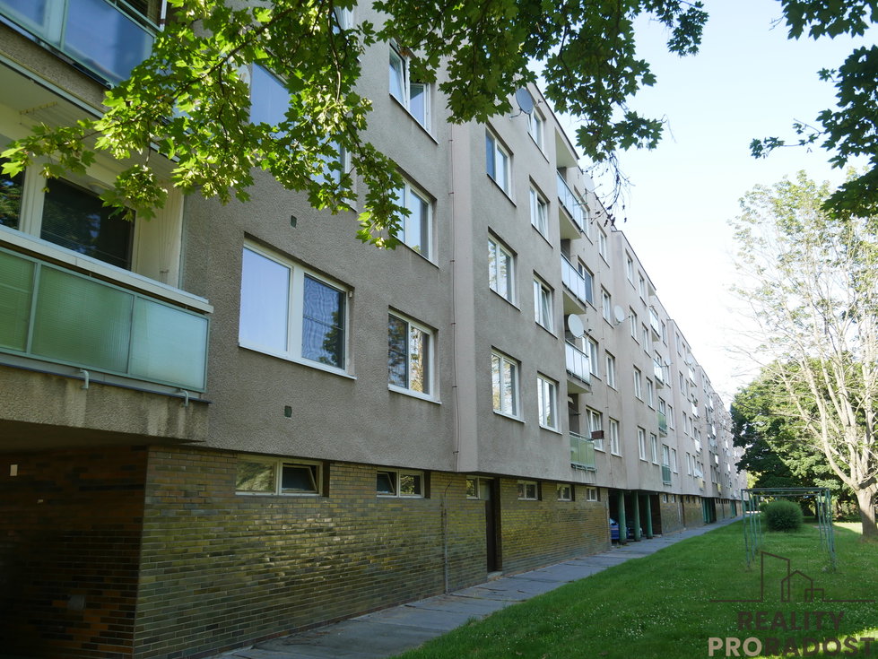 Prodej bytu 3+1 74 m², Hradec Králové