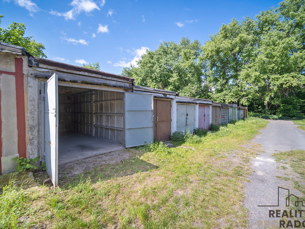 Prodej garáže 18 m², Kolín