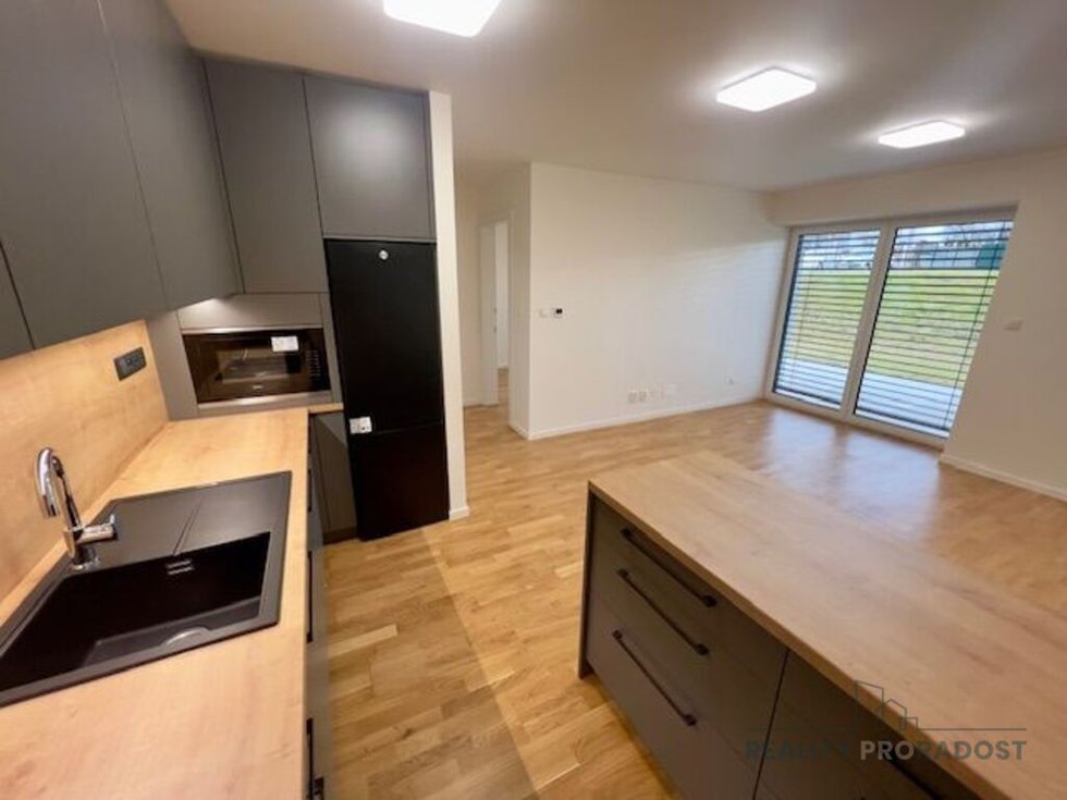 Pronájem bytu 2+kk 38 m², Dubňany