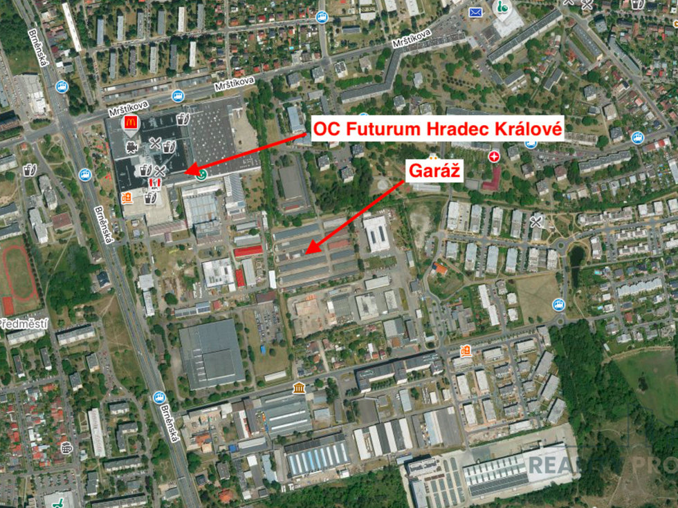 Pronájem garáže 16 m², Hradec Králové