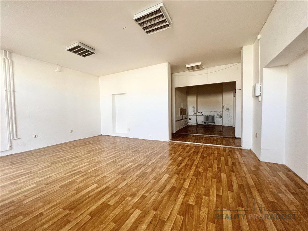 Pronájem obchodu 60 m², Brno