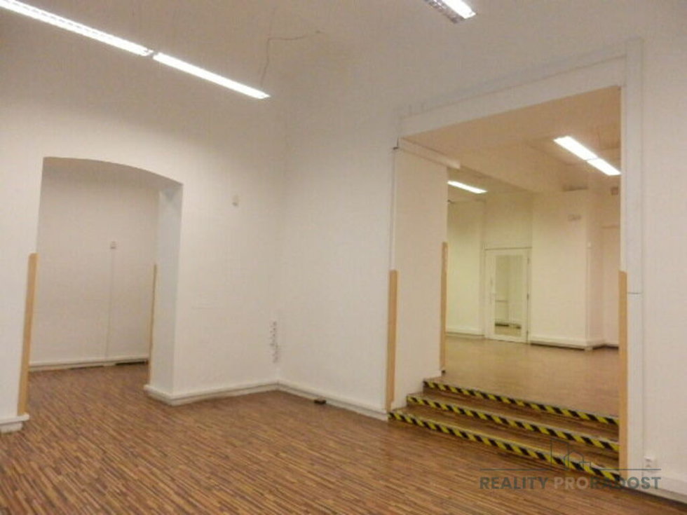 Pronájem obchodu 105 m², Brno