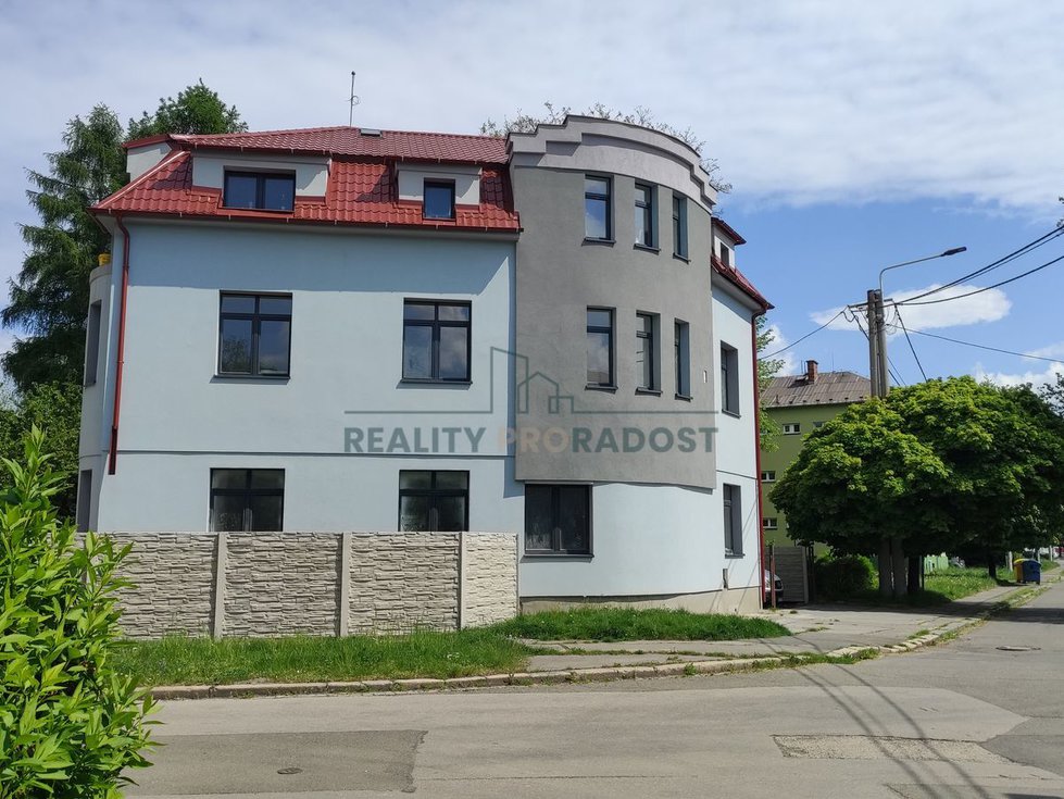 Prodej činžovního domu 350 m², Ostrava