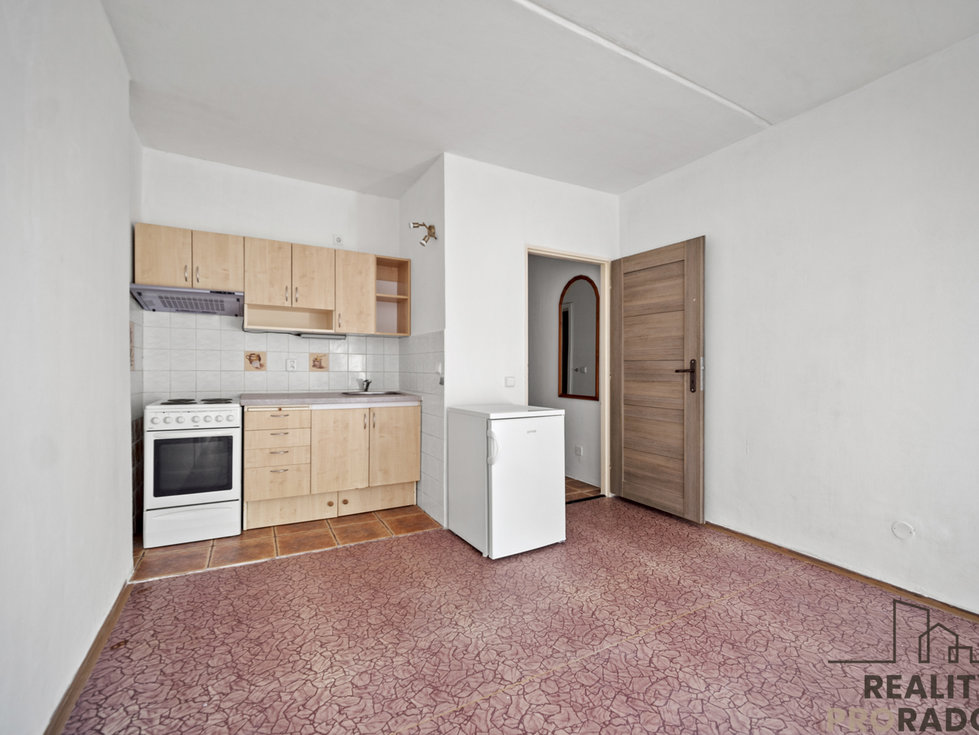 Pronájem bytu 1+kk, garsoniery 27 m², Pardubice