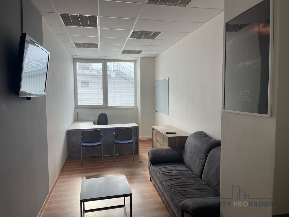 Pronájem kanceláře 55 m², Jihlava