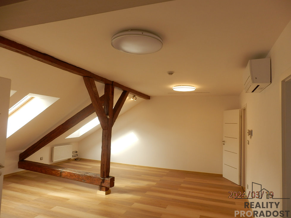 Pronájem bytu 2+kk 76 m², Brno