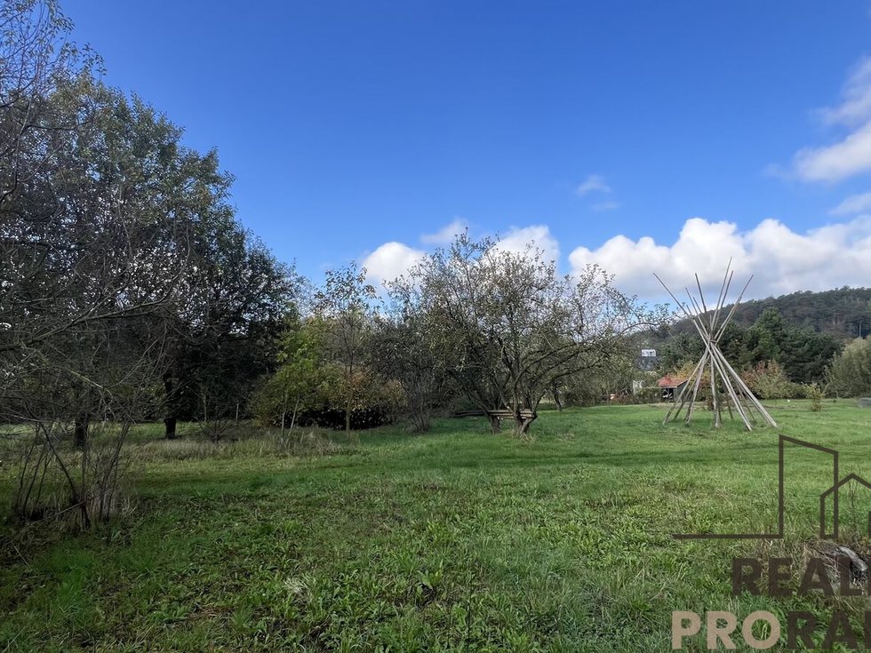 Prodej zahrady 3148 m², Černá Hora