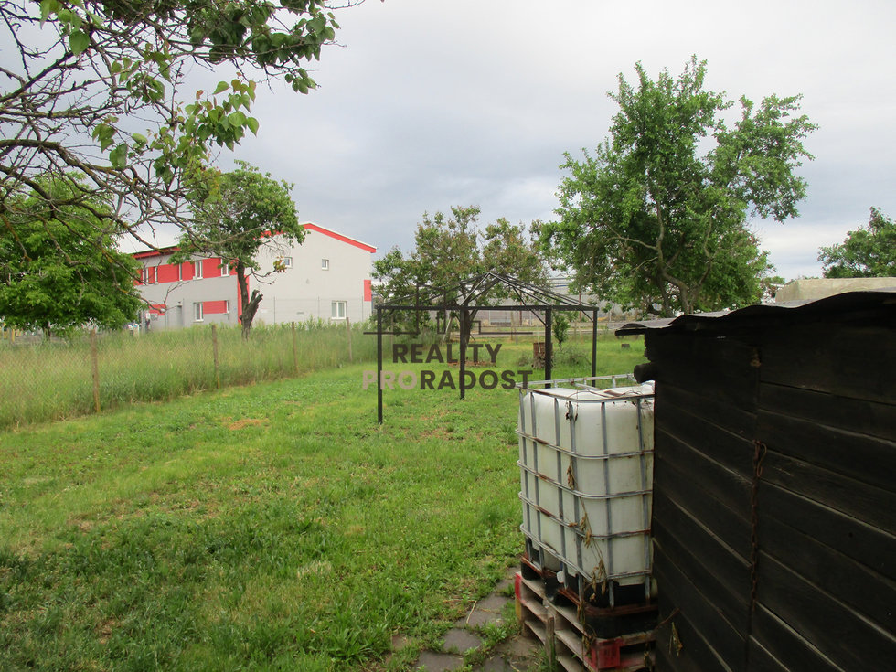 Pronájem zahrady 811 m², Nový Šaldorf-Sedlešovice