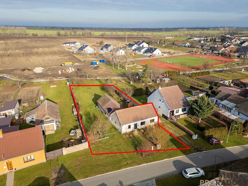 Prodej stavební parcely 1432 m², Troskotovice