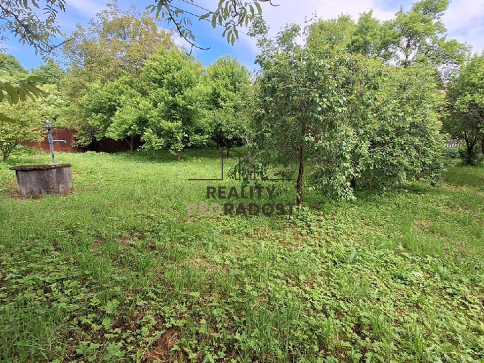 Prodej stavební parcely 708 m², Odry