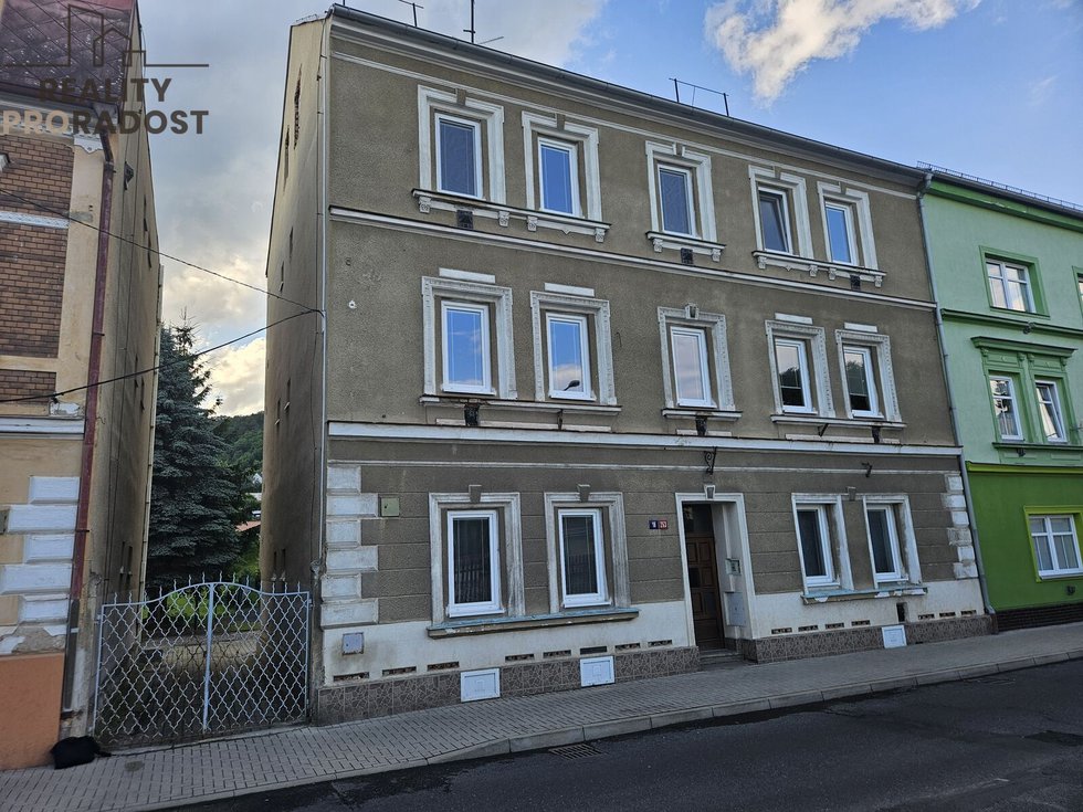 Pronájem bytu 1+1 45 m², Krupka