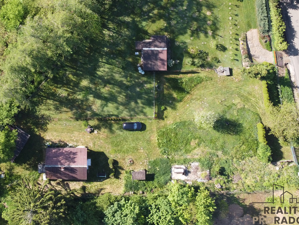 Prodej zahrady 1680 m², Úžice