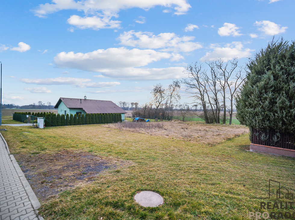 Prodej stavební parcely 802 m², Bořice