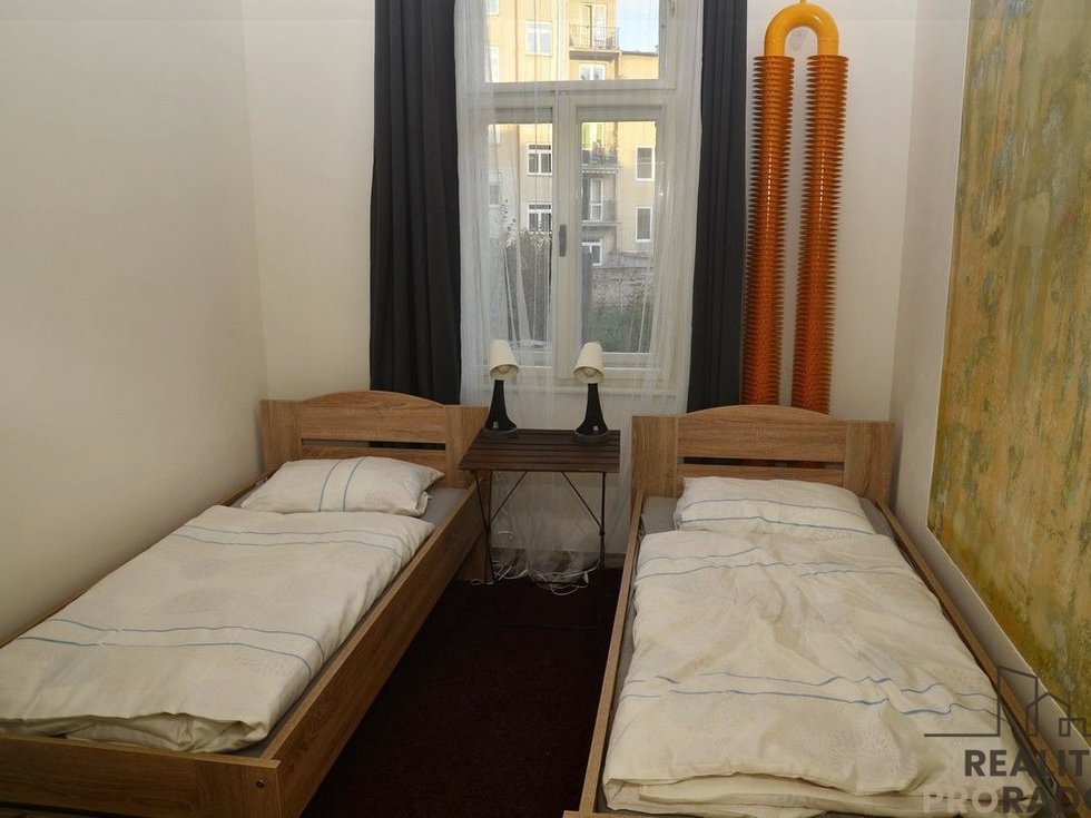 Pronájem Ostatních komerčních prostor 585 m², Ostrava
