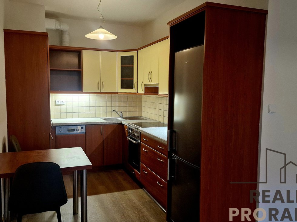 Pronájem bytu 2+kk 56 m², Praha