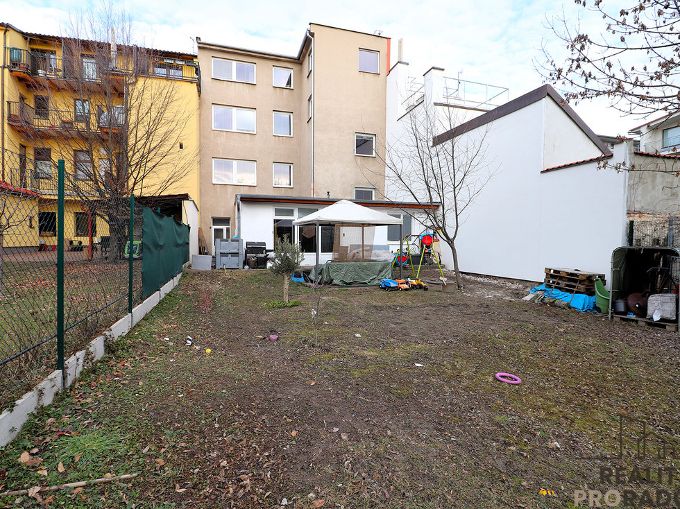 Pronájem bytu 2+1 66 m², Brno