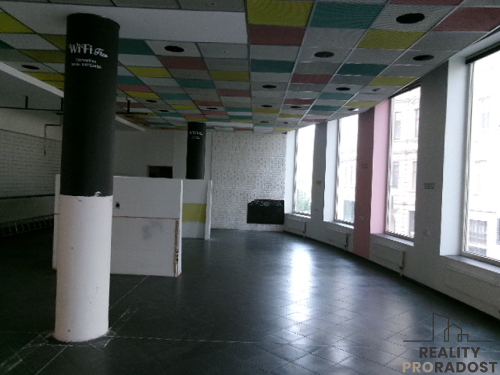 Pronájem obchodu 144 m², Brno