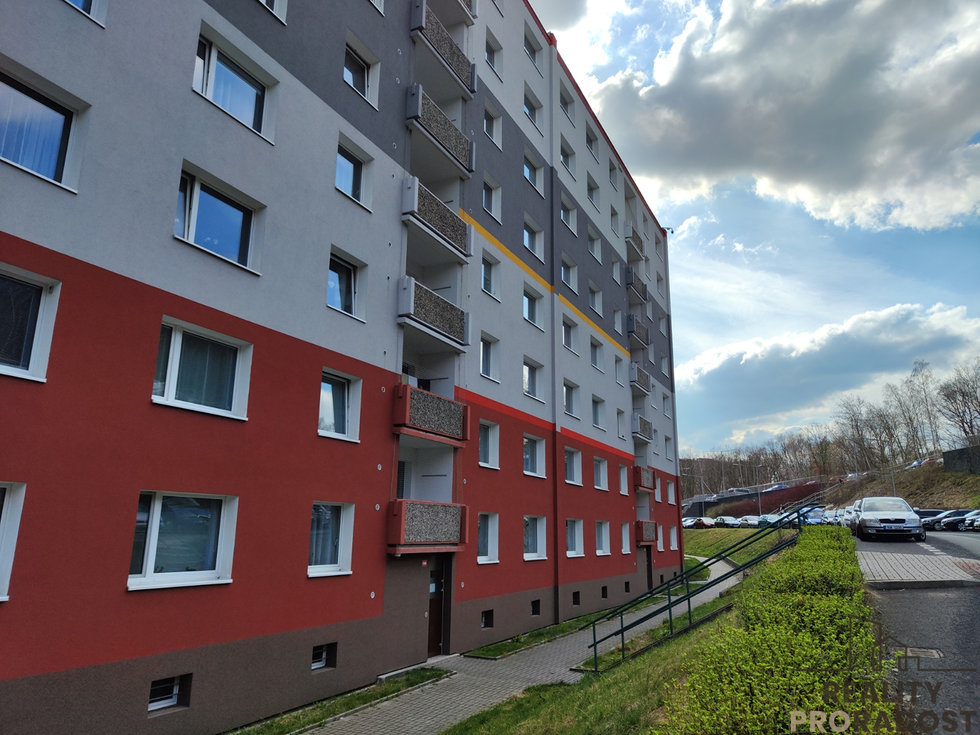 Pronájem bytu 2+1 60 m², Chomutov