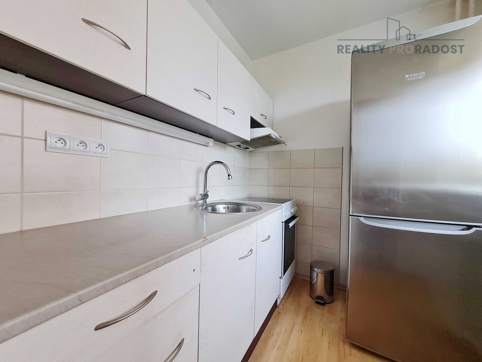 Pronájem bytu 1+kk, garsoniery 27 m², Hradec Králové