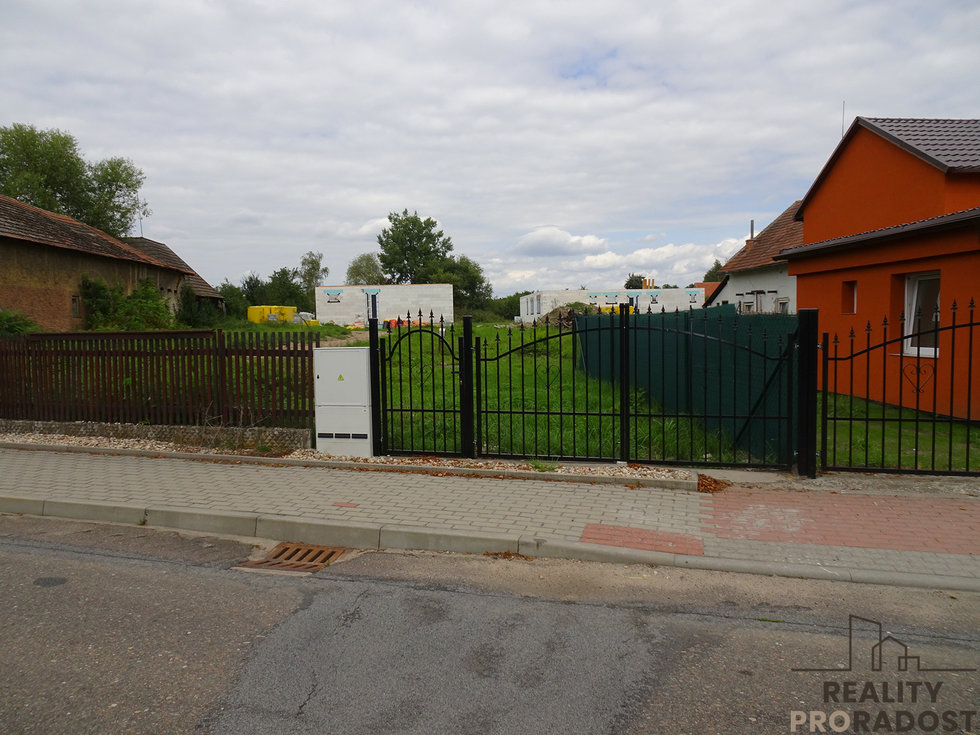 Prodej stavební parcely 345 m², Újezd u Přelouče
