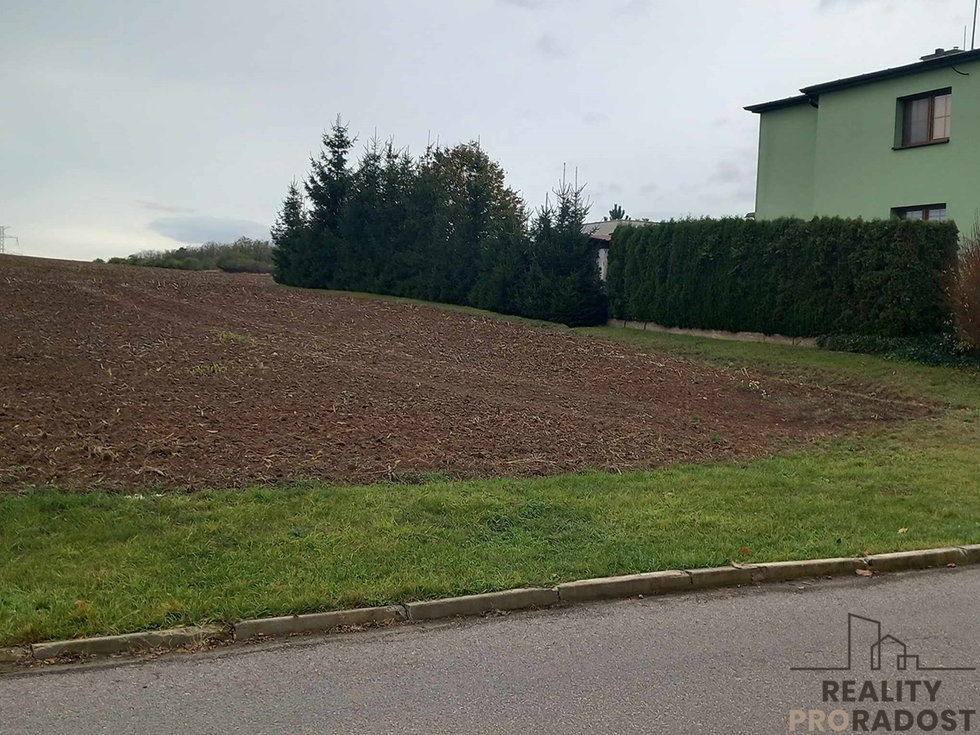 Prodej stavební parcely 1510 m², Horní Dubňany