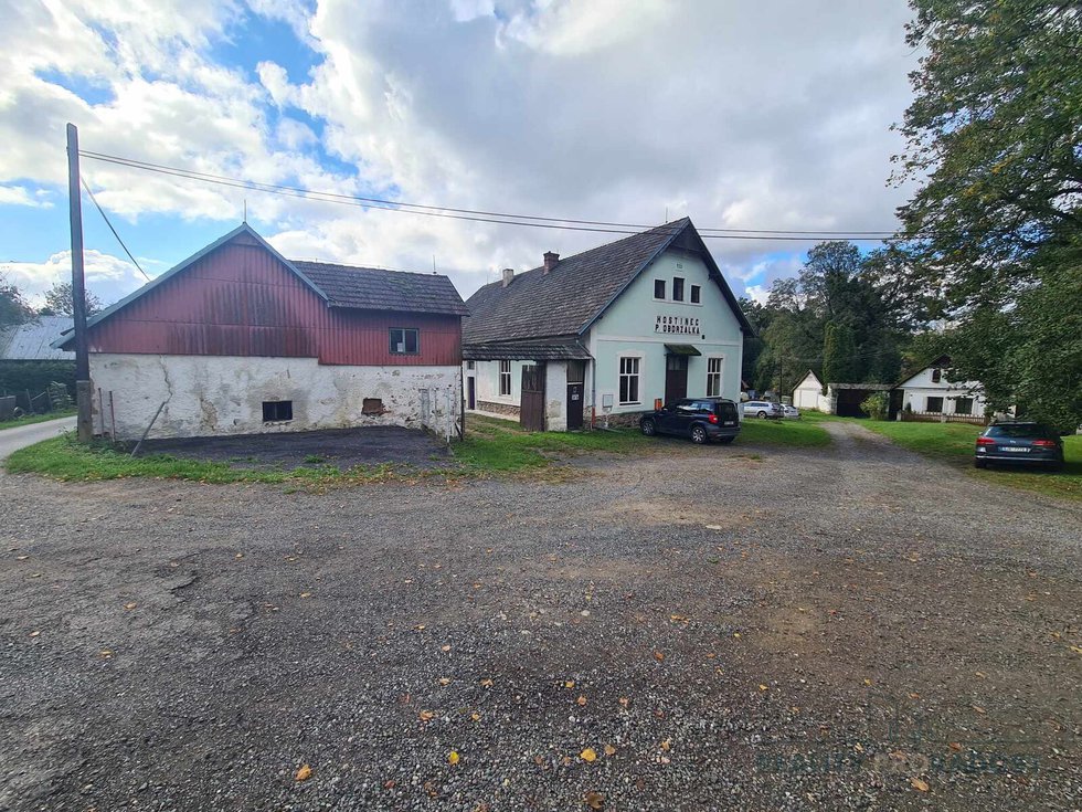 Prodej zemědělské usedlosti 185 m², Pertoltice