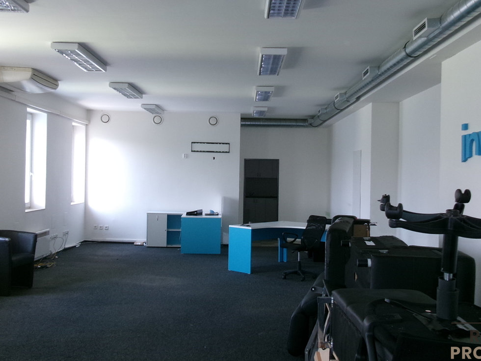 Pronájem kanceláře 700 m², Brno