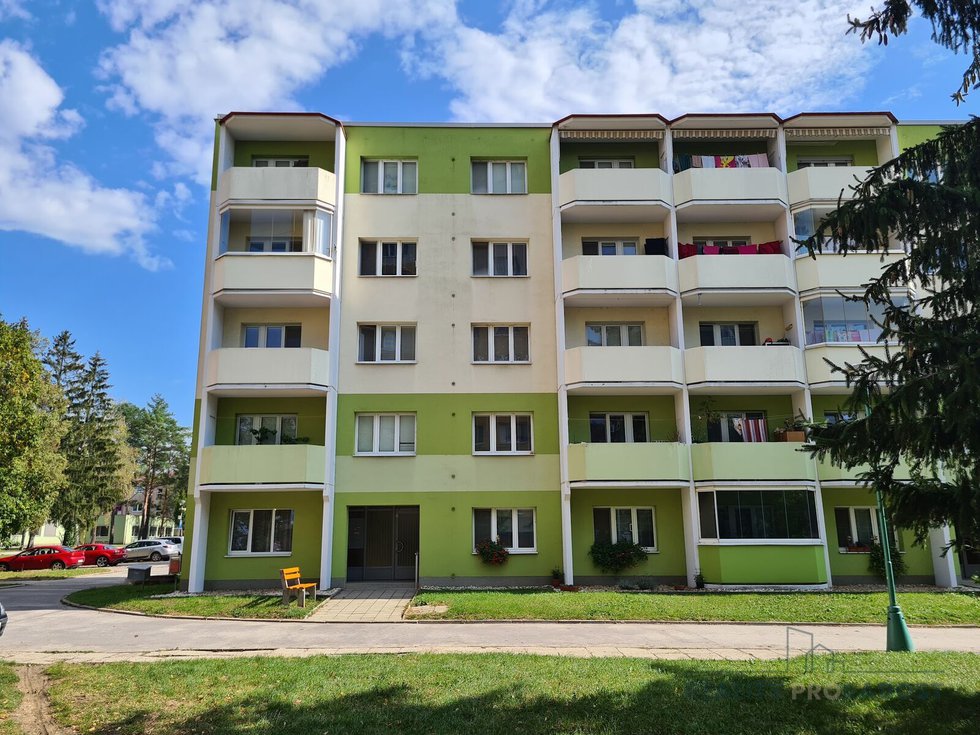 Prodej bytu 4+1 72 m², Veselí nad Moravou