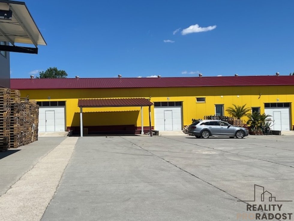 Pronájem skladu 236 m², Hodonín