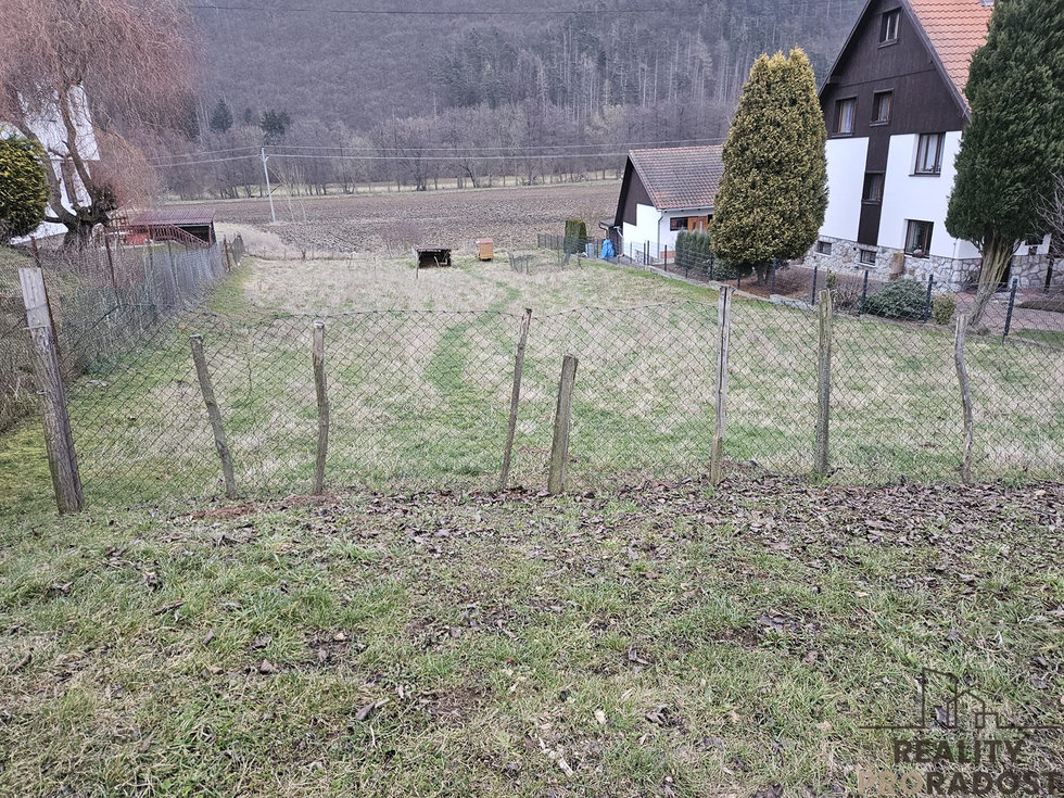 Prodej stavební parcely 1317 m², Nedvědice