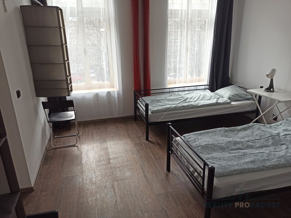 Pronájem Ostatních komerčních prostor 33 m², Zlaté Hory