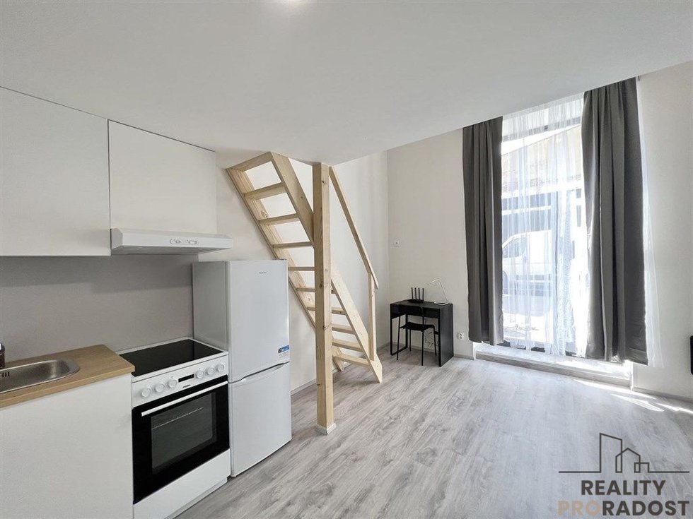 Pronájem bytu 1+kk, garsoniery 22 m², Brno