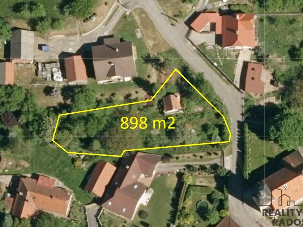Prodej stavební parcely 898 m², Horní Lhota