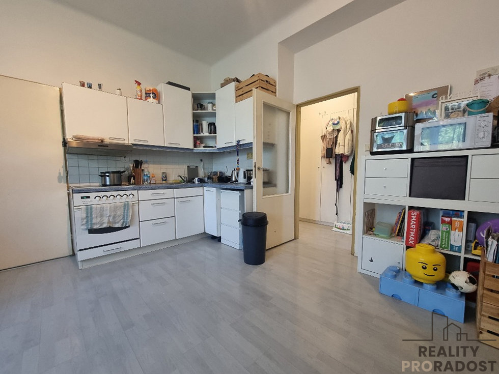 Pronájem bytu 2+kk 35 m², Praha