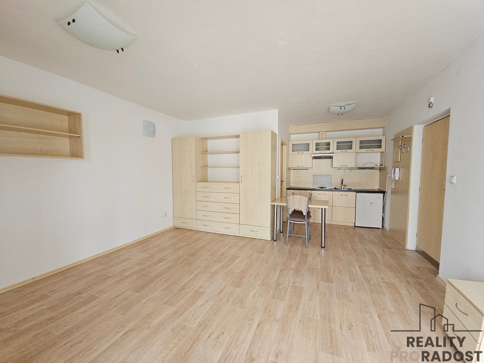 Pronájem bytu 1+kk, garsoniery 28 m², Hodonín