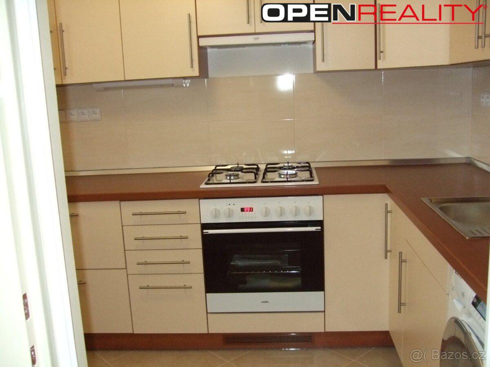 Pronájem bytu 2+1 46 m², Hodonín
