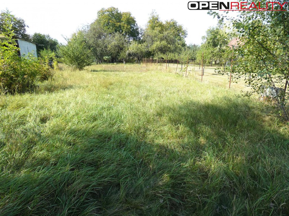 Prodej zahrady 738 m², Měrovice nad Hanou