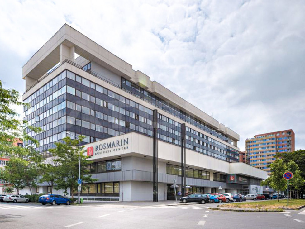 Pronájem kanceláře 401 m², Praha