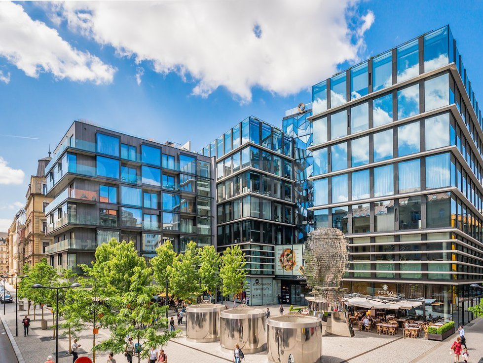 Pronájem kanceláře 664 m², Praha