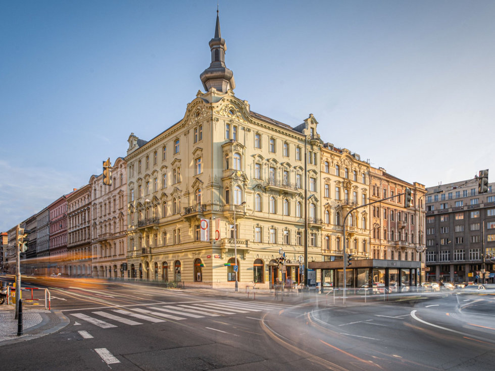 Pronájem kanceláře 220 m², Praha