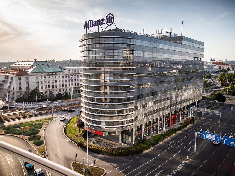 Pronájem kanceláře 1213 m², Praha