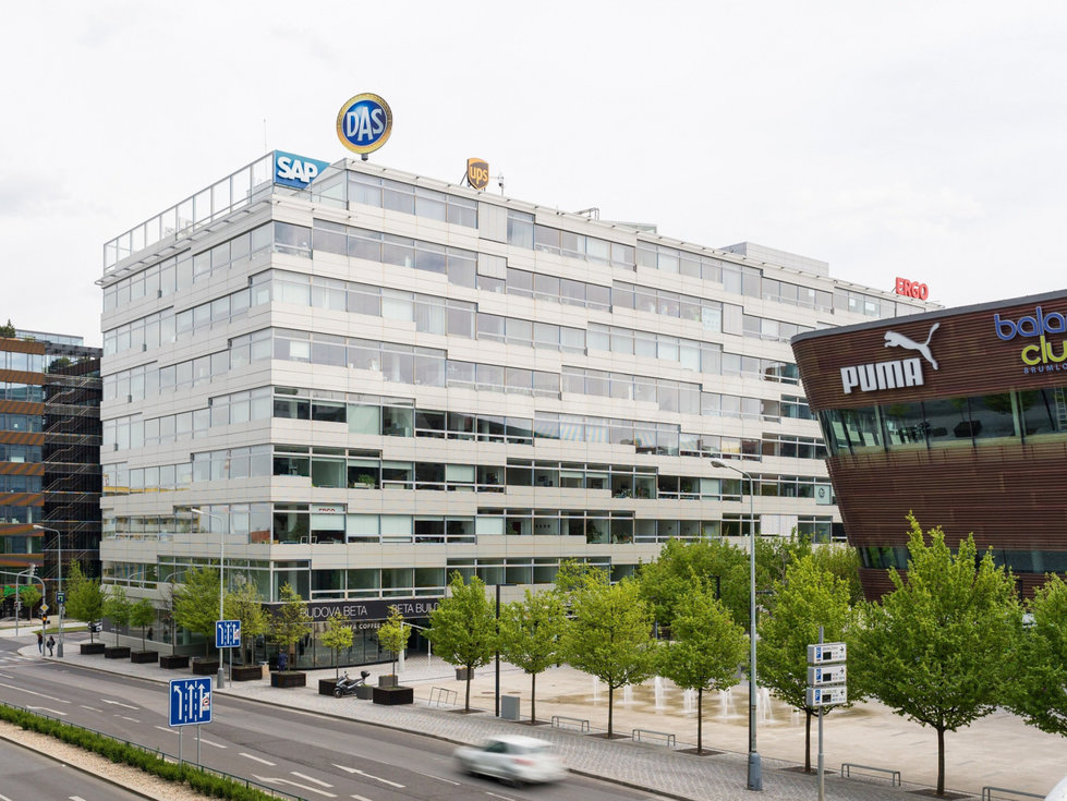 Pronájem kanceláře 743 m², Praha